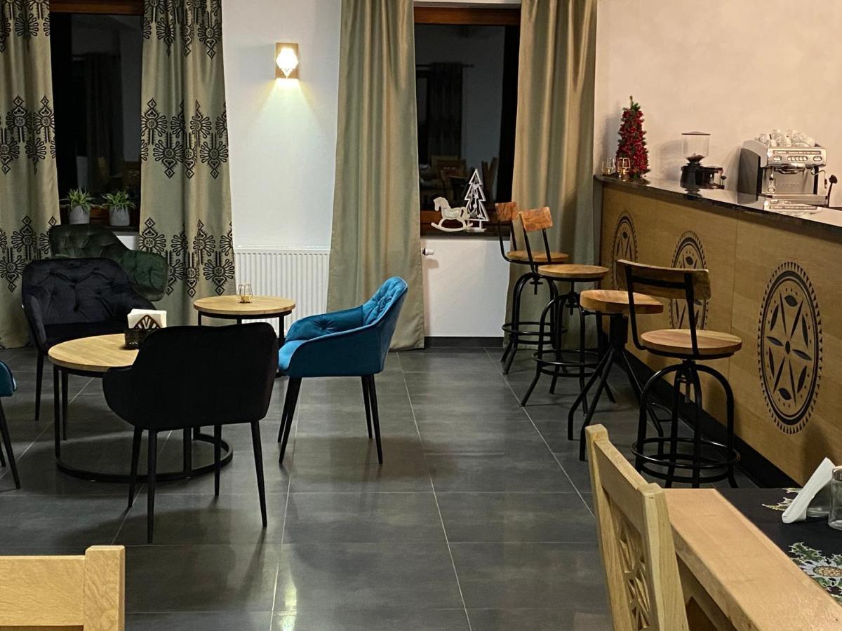 Bed and Breakfast Dw Szarotka Бялка-Татшаньска Экстерьер фото