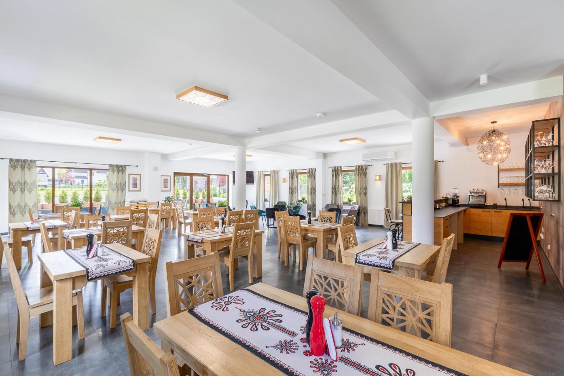 Bed and Breakfast Dw Szarotka Бялка-Татшаньска Экстерьер фото