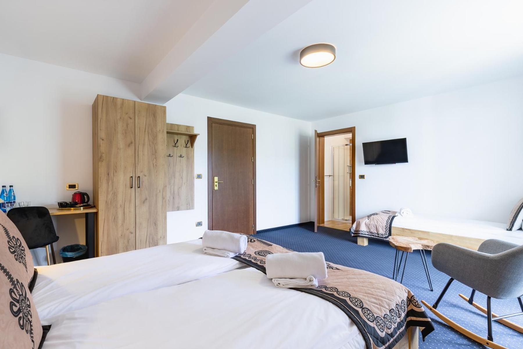 Bed and Breakfast Dw Szarotka Бялка-Татшаньска Экстерьер фото
